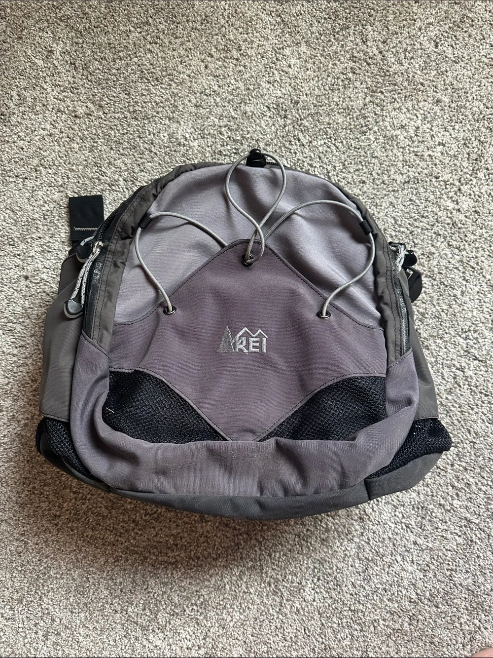 REI Gray and Black Men's Waist Daypack